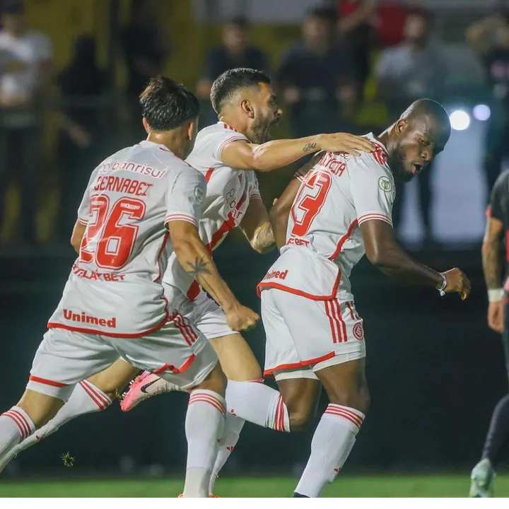 Internacional empatou com o Bragantino e igualou o Bahia em número de Pontos