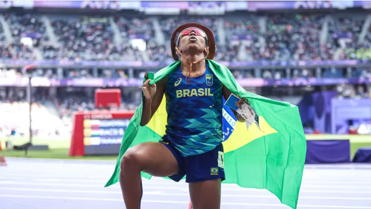 Keyla Barros conquistou a primeira medalha paralímpica da carreira