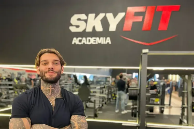 Cantor é sócio da rede de franquias SkyFit