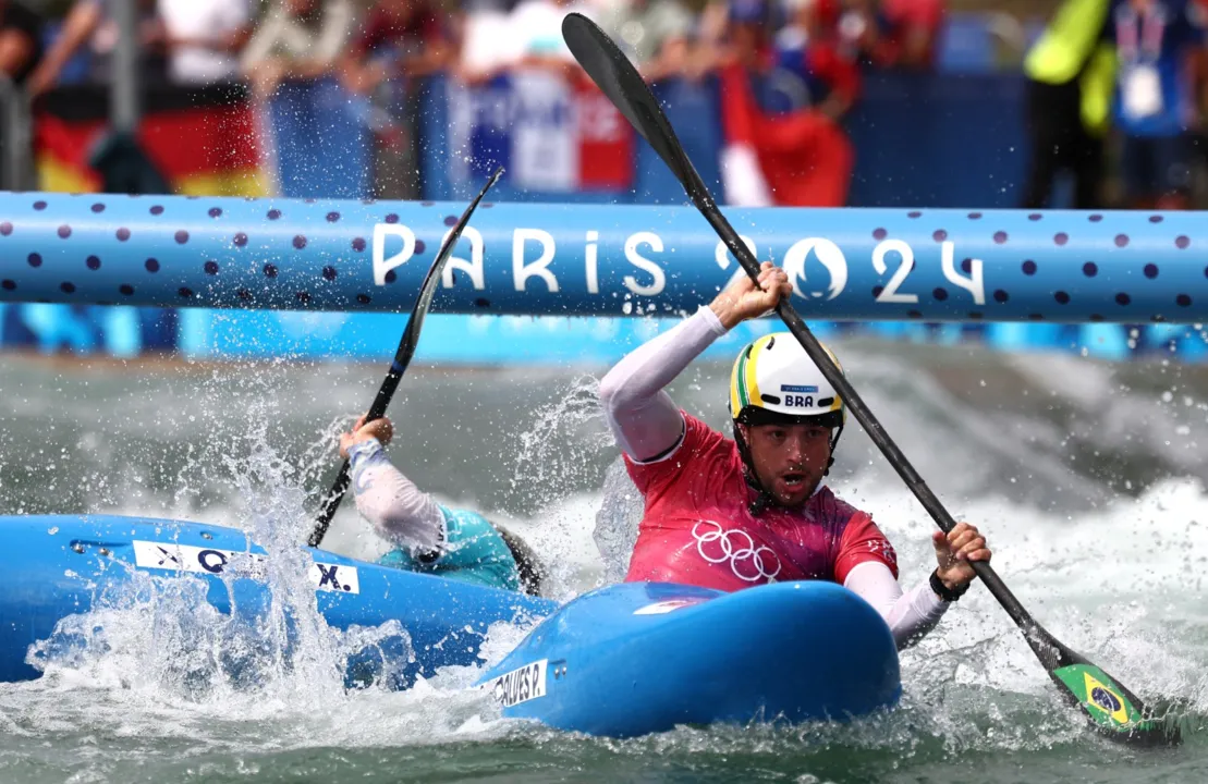 Imagem ilustrativa da imagem Mais medalhas? Brasileiros avançam às eliminatórias do caiaque cross