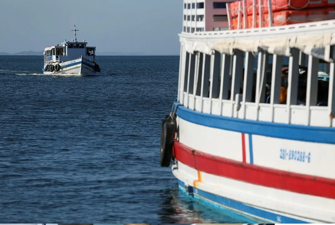 A navegação de travessia entre os Terminais de Turismo Naútico de Salvador - Mar Grande, na Ilha de Itaparica, e Salvador - Morro de São Paulo, foi interrompida nesta manhã