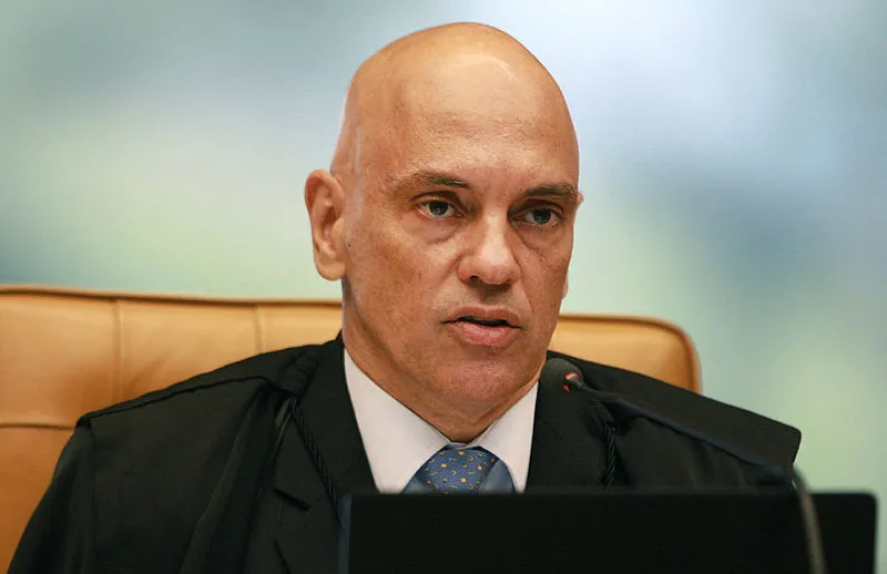 Alexandre de Moraes deu novos prazos para X entregar documentos de indicação da advogada Rachel Villa Nova Conceição como representante legal no país, entre outros papéis