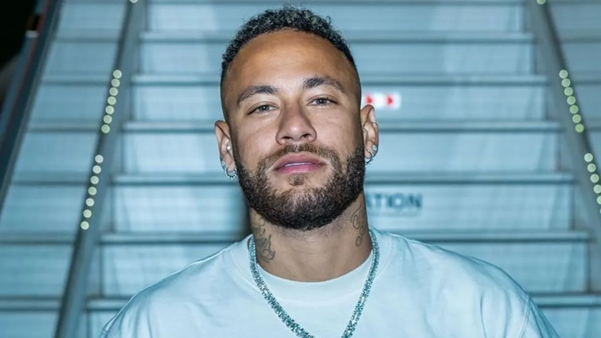 Modelo afirma que tem filha de Neymar