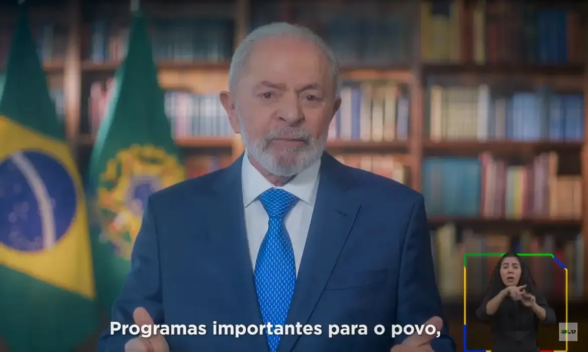 Lula durante pronunciamento