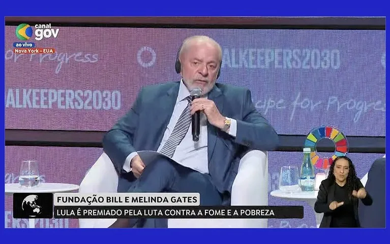 Lula é premiado pela luta contra a fome e a pobreza