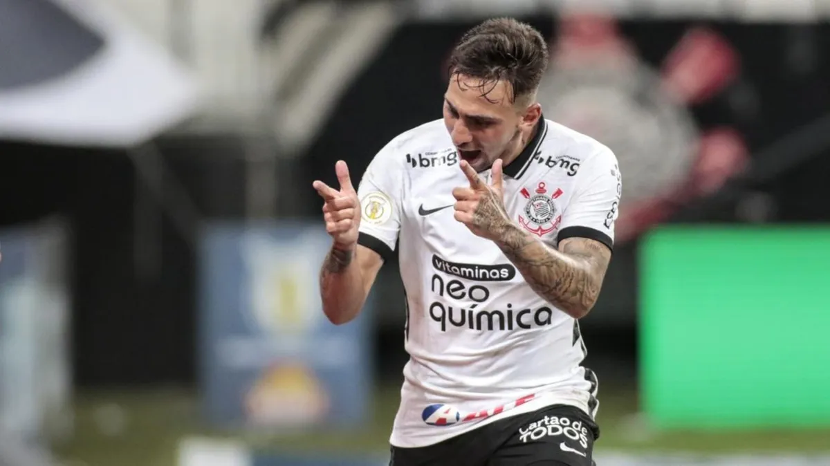 Mosquito enfrentou imbróglio com o Corinthians na justiça para fechar com o Leão