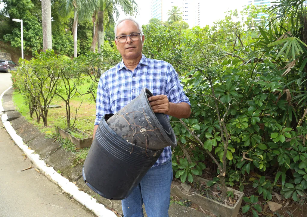 Alex Sá destaca necessidade da separação de lixo para coleta