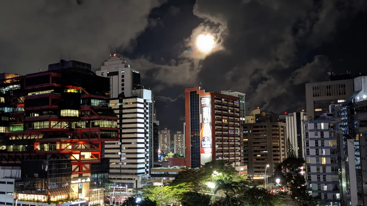 Imagem ilustrativa da imagem Primeira Superlua do ano pode ser vista nesta segunda-feira; foto