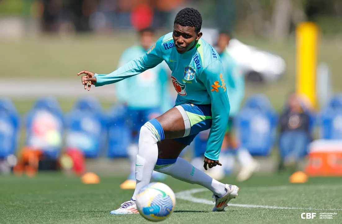 Ruan Pablo durante treino pela Seleção Brasileira