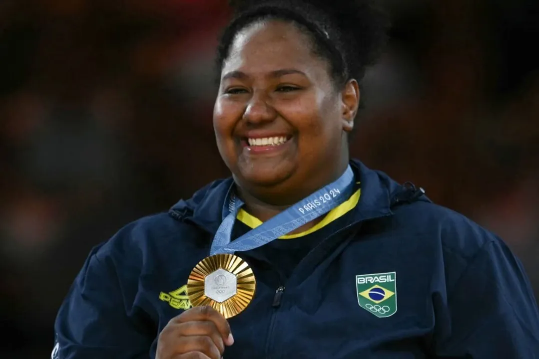 Atletas medalhistas ganham prêmio do Comitê Olímpico Brasileiro (COB)