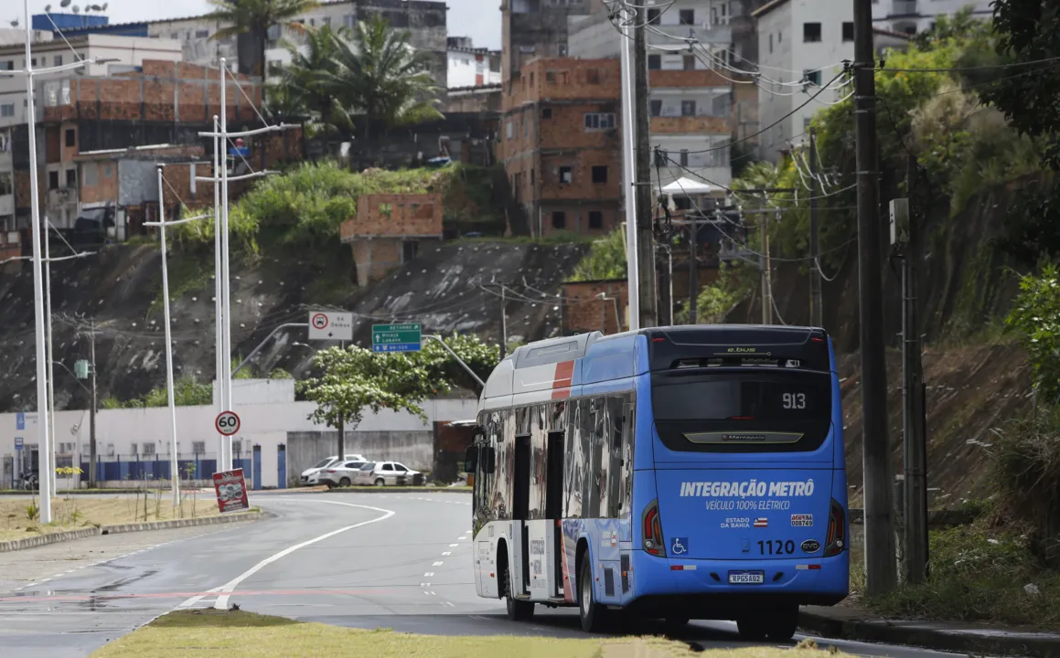 Imagem ilustrativa da imagem Salvador se habilita para expandir frota de elétricos