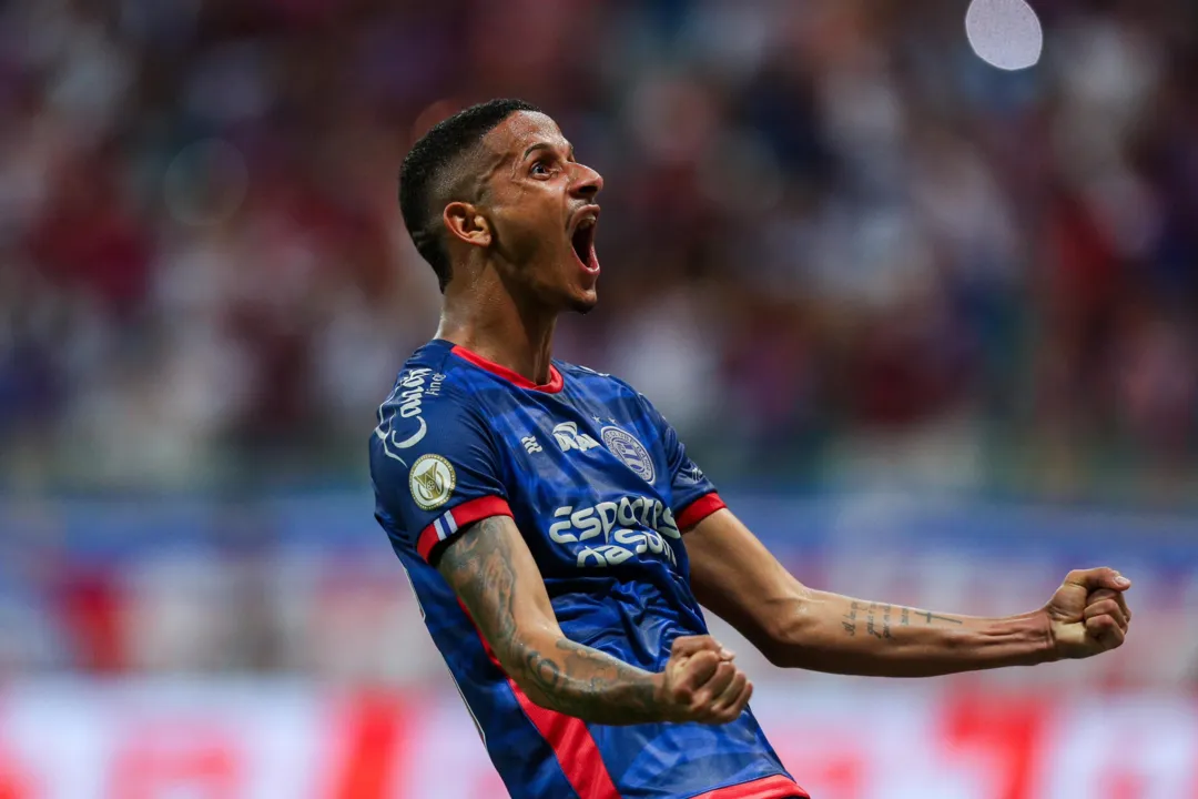 Luciano Juba comemora gol do Bahia sobre o Vitória