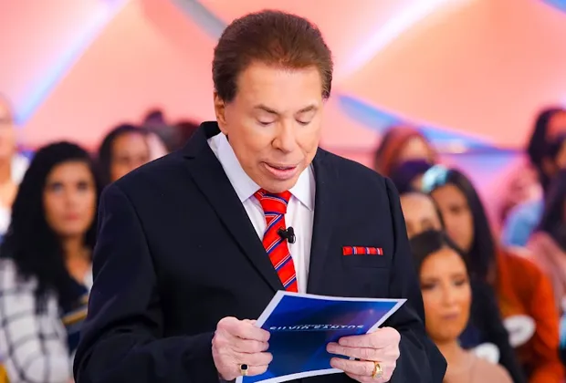 Silvio Santos segue internado em hospital de SP