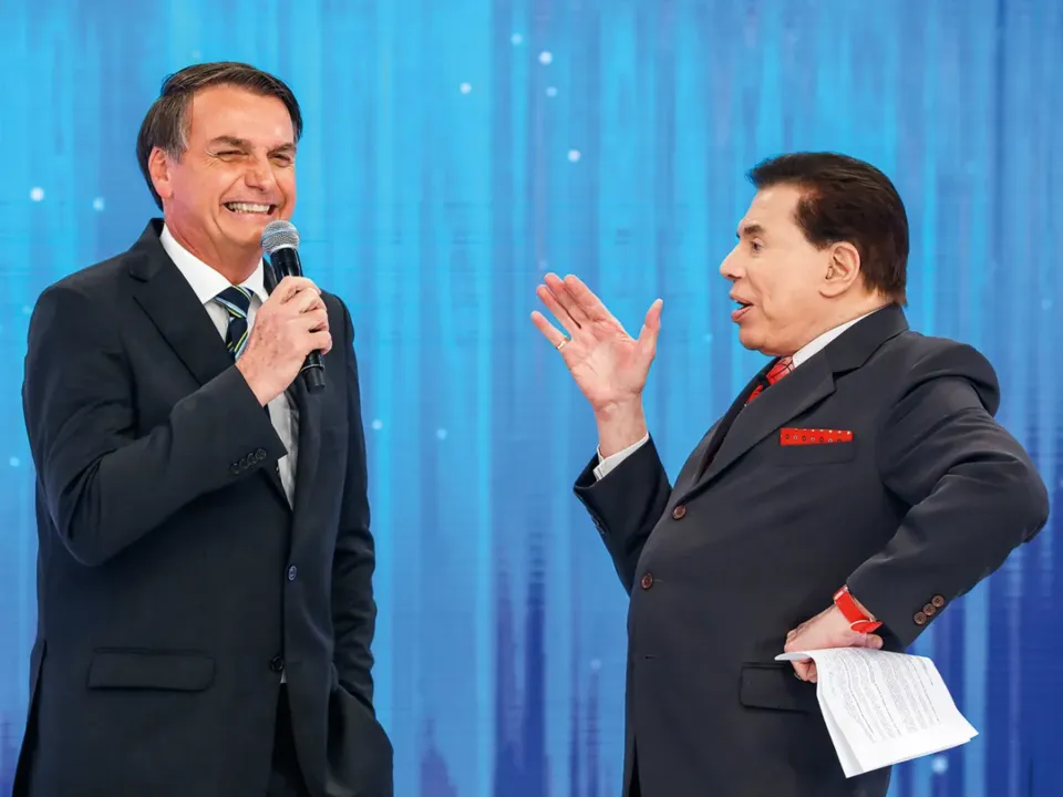 Bolsonaro tinha estreita relação com Sílvio Santos, que chegou a recriar a "Semana do Presidente" exibida durante a ditadura