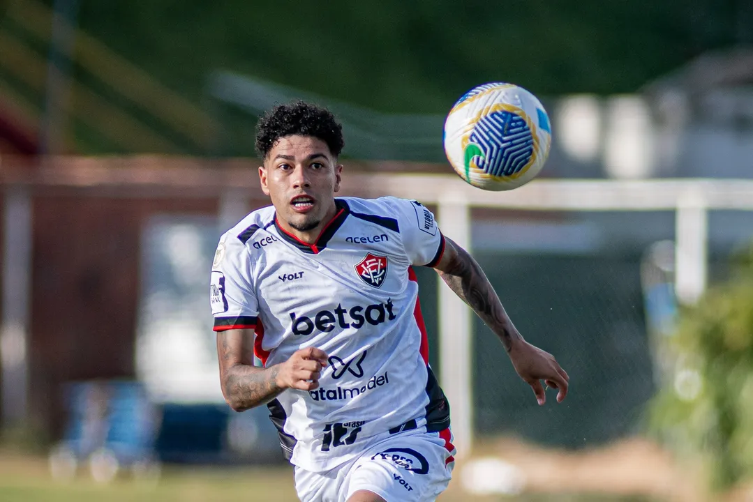 Filipe Machado em ação pelo Vitória