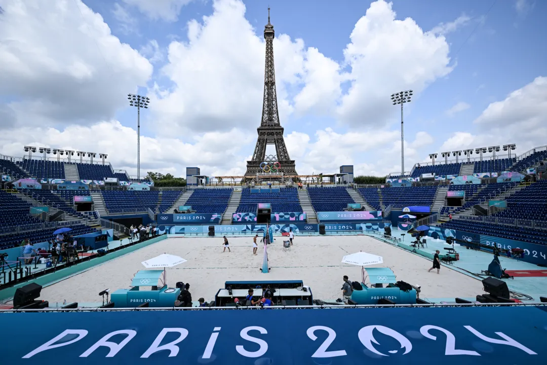 A general view of Eiffel Tower Stadium in Paris, on July 24, 2024, ahead of the Paris 2024 Olympic Games. (Photo by Kirill KUDRYAVTSEV / AFP)