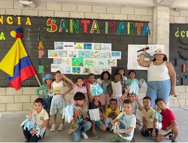 Daniel De Luque é professora de Santa Marta