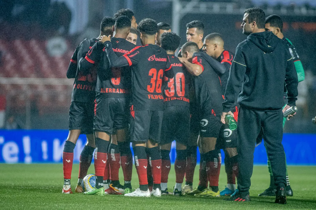 Vitória é o 17º colocado do Campeonato Brasileiro