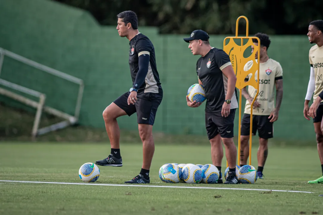 Elenco rubro-negro realiza atividade no CT Manoel Pontes Tanajura