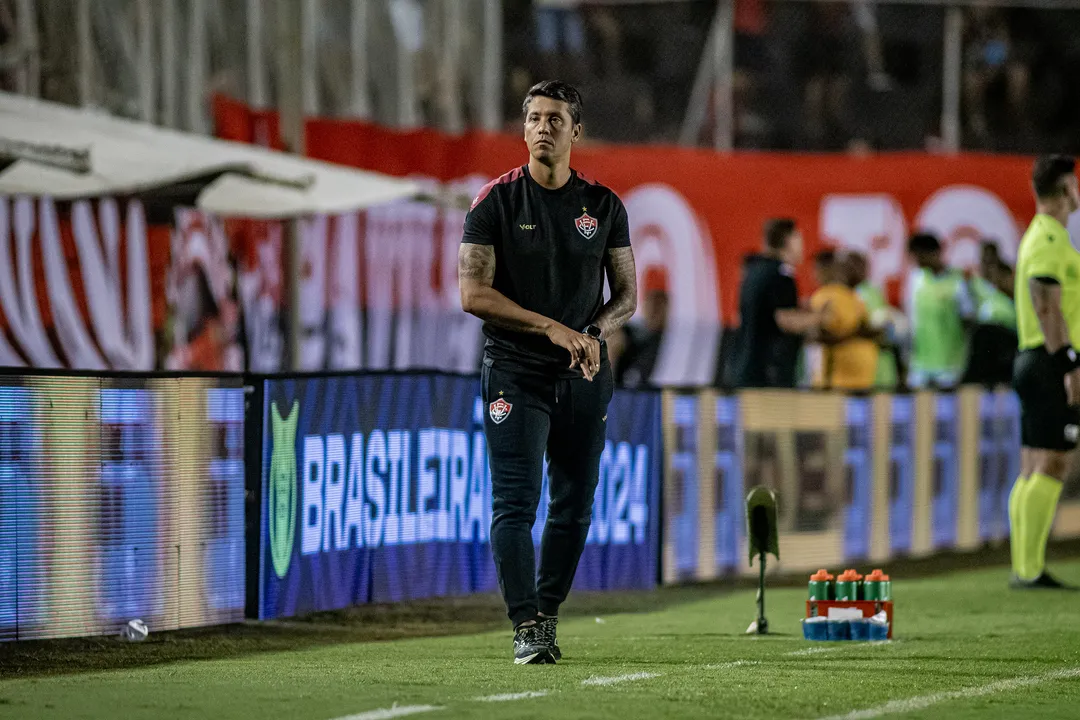 Thiago Carpini acredita que o time deve pontuar diante  dos adversários diretos