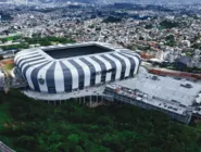 Nos últimos minutos, Wade decidiu o jogo com uma bola de três pontos