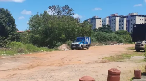 Imagem ilustrativa da imagem Corpo com marcas de tiros é encontrado por policiais em Sussuarana