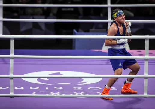 Bia Ferreira venceu mais uma no boxe olímpico