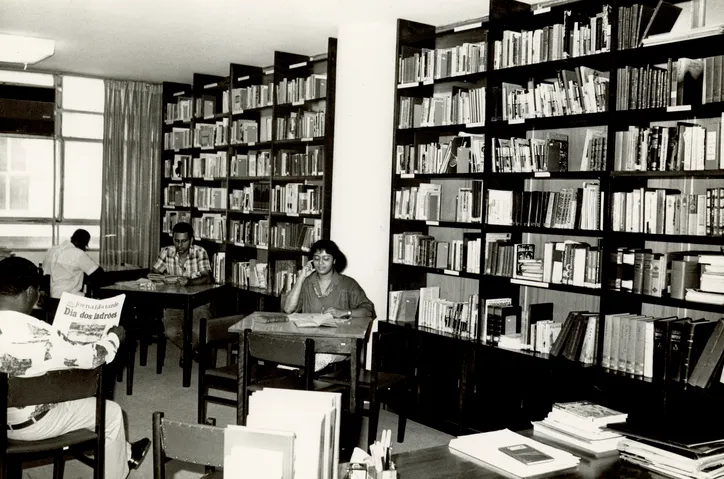 Biblioteca da Associação Baiana de Imprensa nos anos 1980