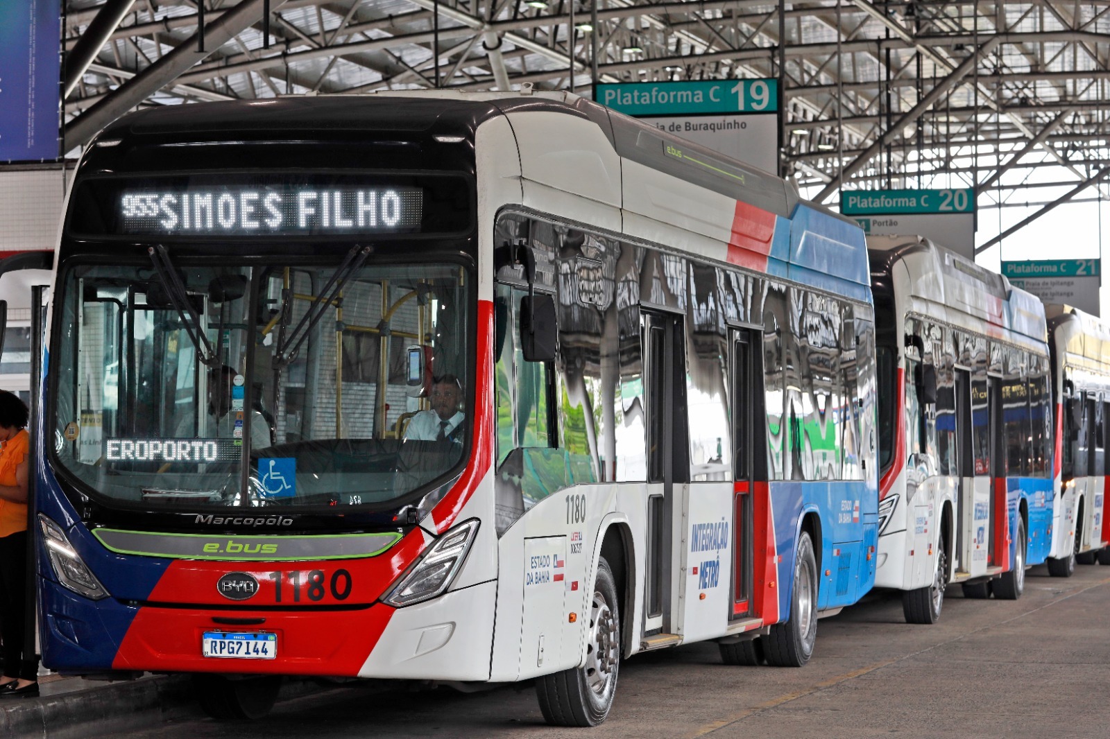 RMS ganha duas novas linhas de ônibus 100% elétricos