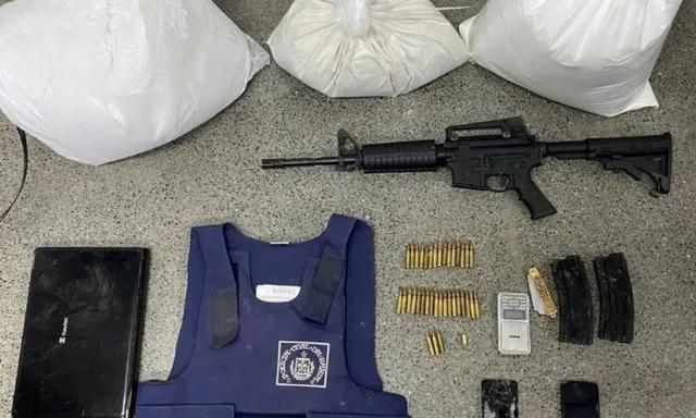 A fugitive from Goiás was arrested in an operation in Bahia after displaying a rifle