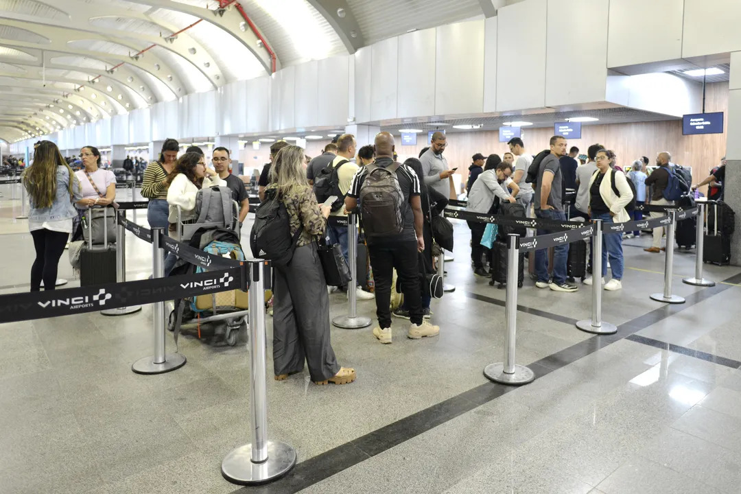 Aposentados conseguem passagens aéreas com valores de até R$ 200 por trecho