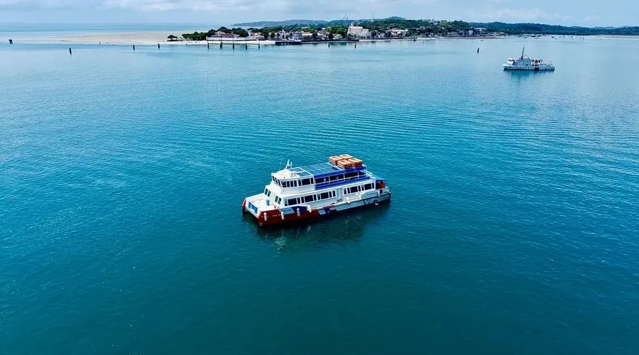 Estimativa de tempo para travessia é de 30 minutos