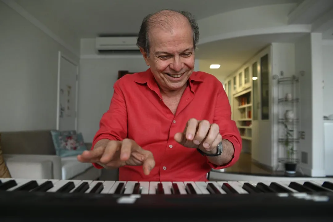 Compositor baiano Paulo Costa Lima