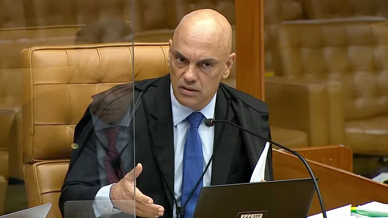 Alexandre de Moraes foi alvo de dezenas de processos, todos rejeitados pelo Superior Tribunal Militar