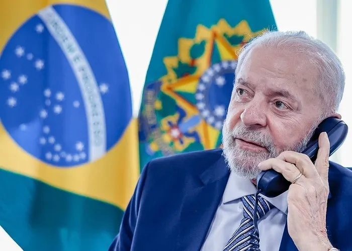 Lula desejou boa sorte a Trump