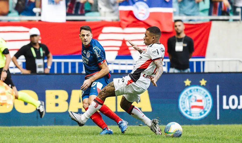 Jogo entre Bahia e Vitória pelo Brasileirão