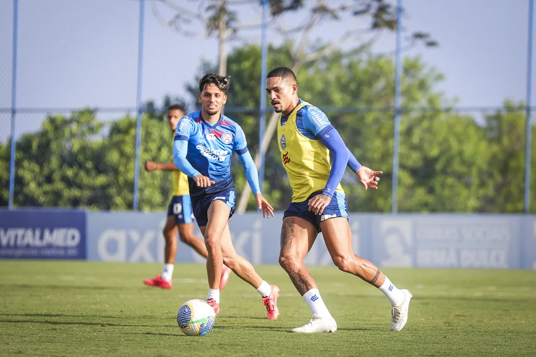 Biel e Gilberto durante treino do Bahia