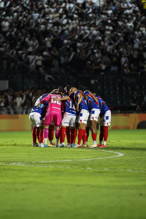 Tricolor faz primeiro tempo ruim e perde para o Vasco no Rio de Janeiro após seis anos