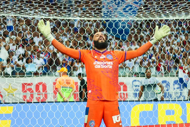 Goleiro Danilo Fernandes Bahia