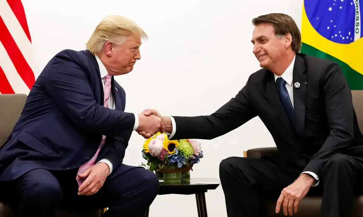 Bolsonaro acredita em aliança com Trump