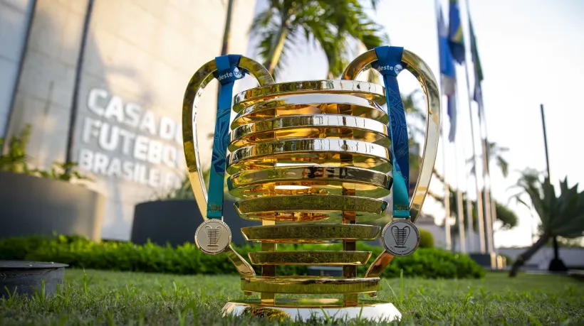 Taça de campeão da Copa do Nordeste