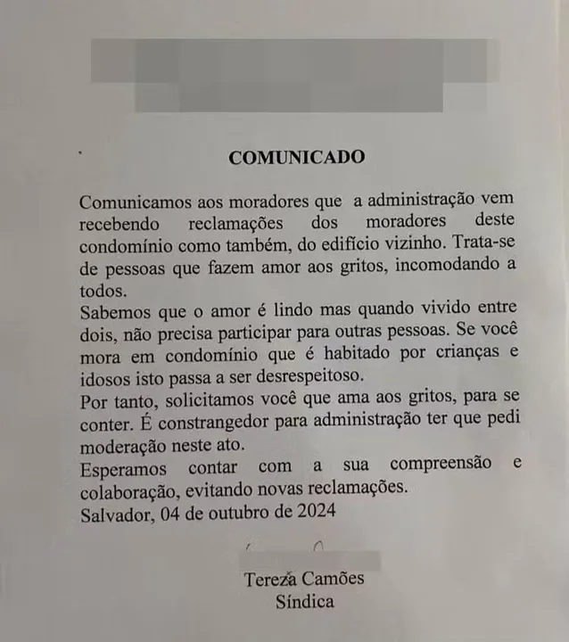 Aviso colocado no prédio