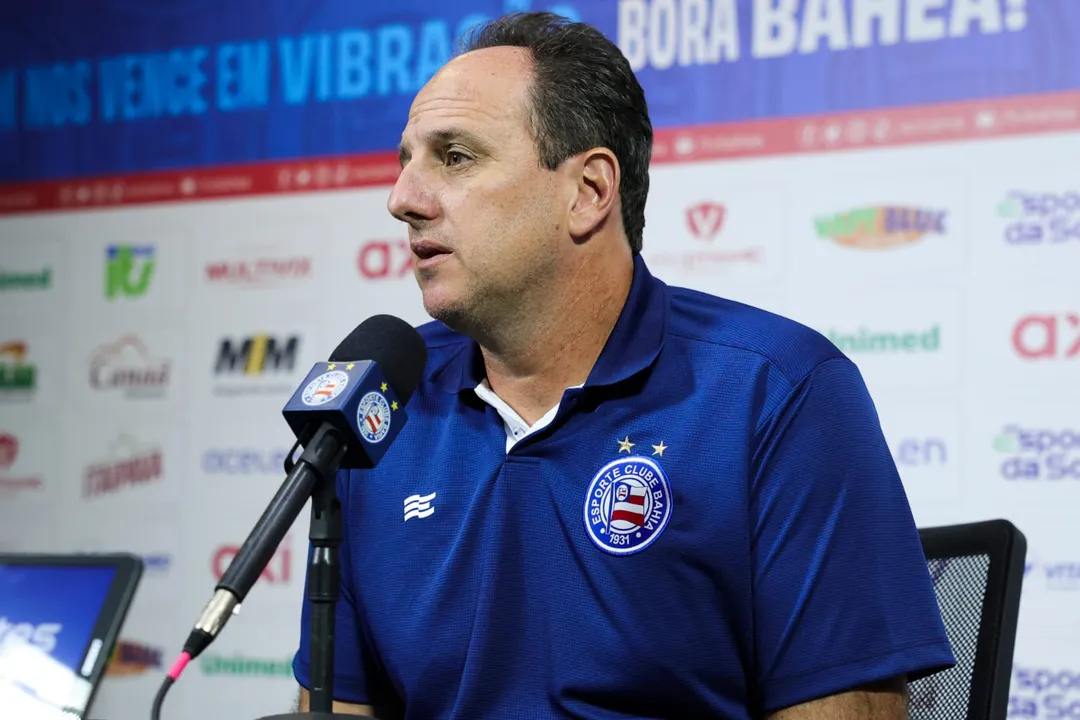 Rogério Ceni durante entrevista coletiva