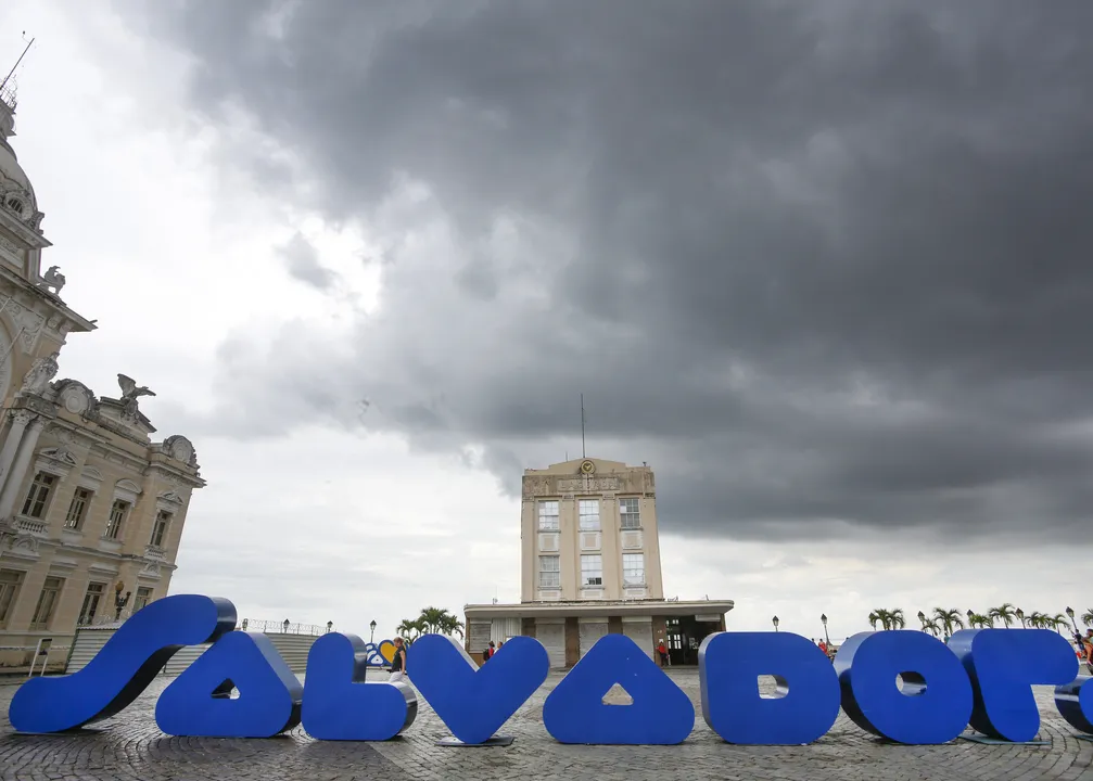 Tempo de chuva na capital baiana