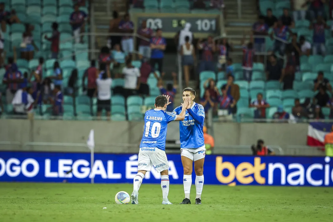 Bahia entra em campo logo mais, às 19h30