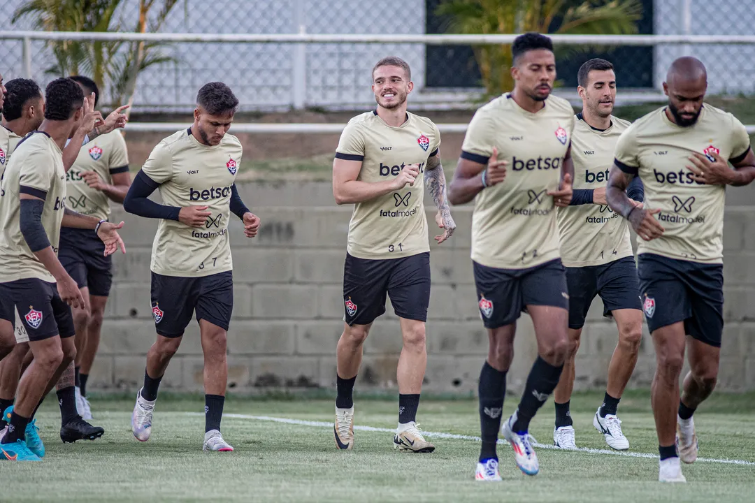 Jogadores do Vitória em treino no CT Manoel Pontes Tanajura