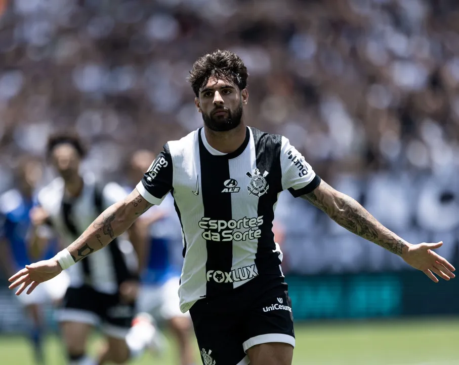 Yuri Alberto comemora o gol da vitória do Corinthians diante do Cruzeiro