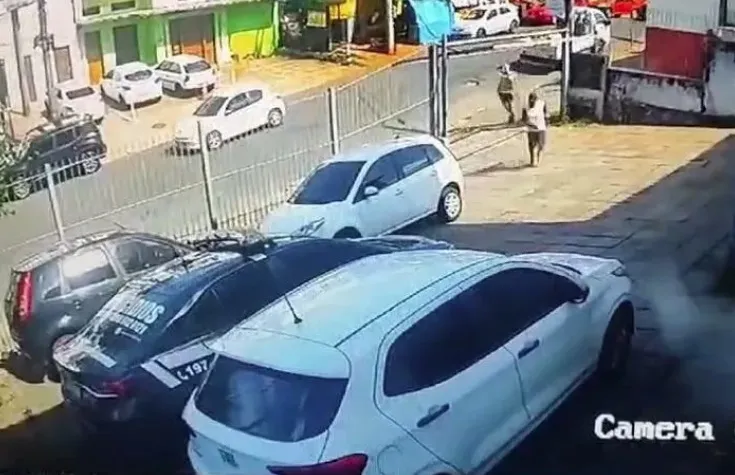 Imagem ilustrativa da imagem Crime: homem é morto a tiros na entrada de delegacia