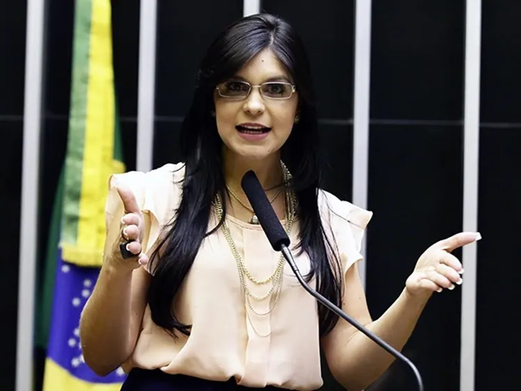 Deputada Dayane Pimentel foi eleita em meio à onda bolsonarista em 2018