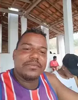 As vítimas, identificadas como Rafael Costa Santos, de 36 anos, e Daniel Lima Gomes, de 16